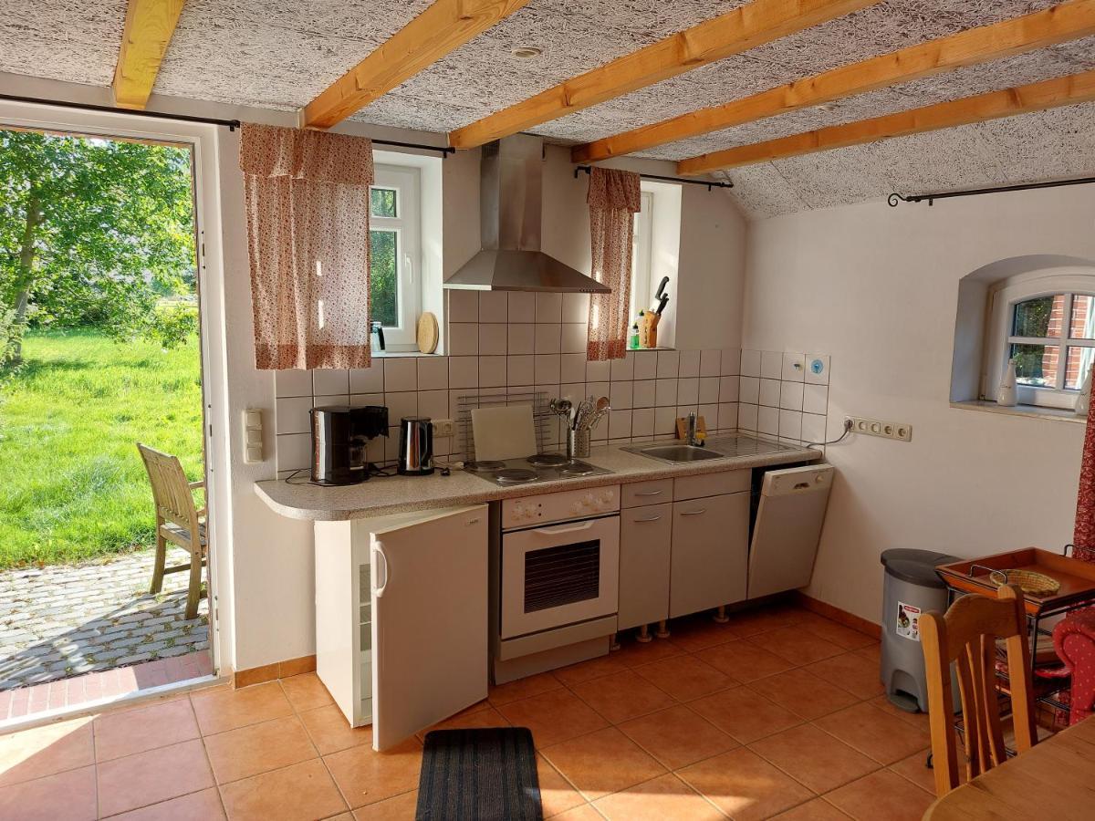 Apartment Fewo Leezdorf *